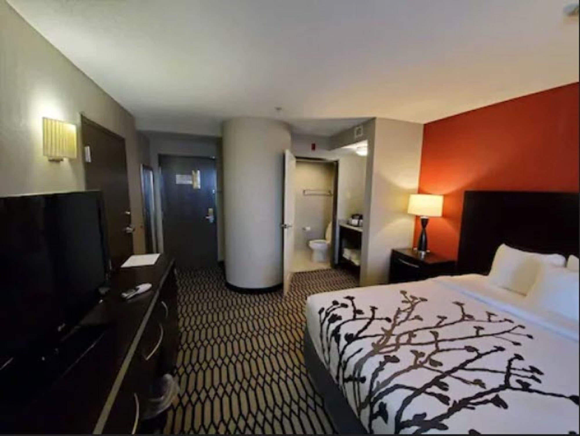 Sleep Inn & Suites BWI Airport Brooklyn Park Exterior photo